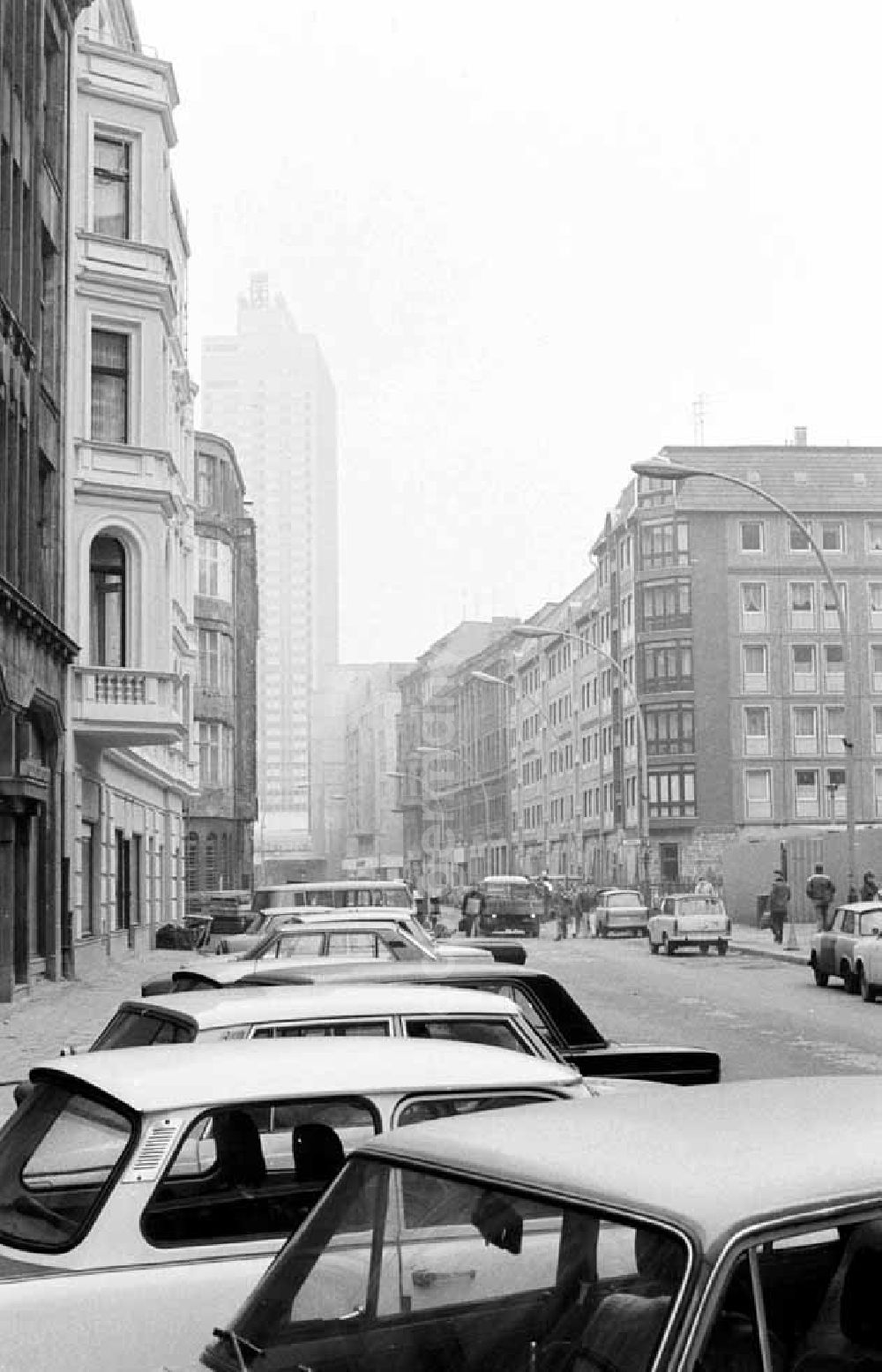 Berlin: 15.12.1987 Alte Schönhauser Allee / Münzstr. Berlin