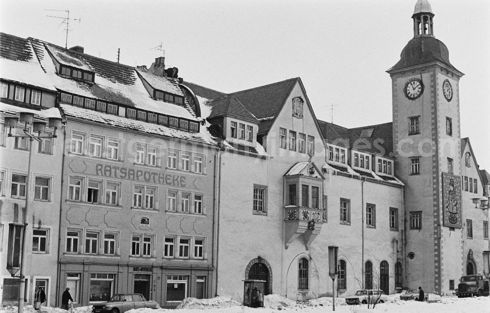 GDR picture archive: Freiberg - Facade elements of contemporary architecturevon historischen Gebaeuden im Stadtzentrum in the district Altstadt in Freiberg, Saxony on the territory of the former GDR, German Democratic Republic