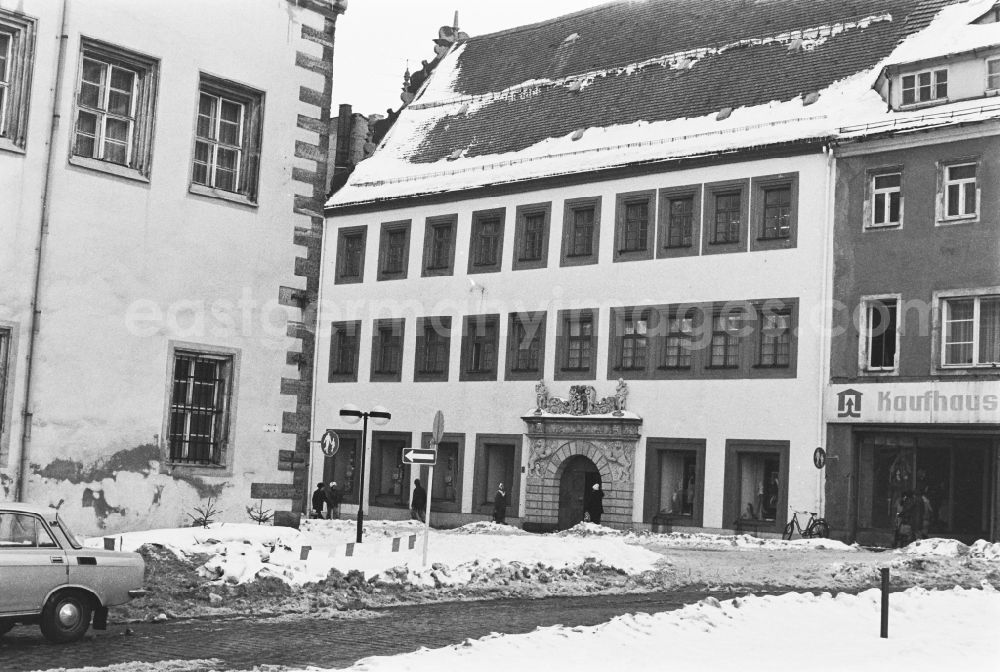 GDR image archive: Freiberg - Facade elements of contemporary architecturevon historischen Gebaeuden im Stadtzentrum in the district Altstadt in Freiberg, Saxony on the territory of the former GDR, German Democratic Republic