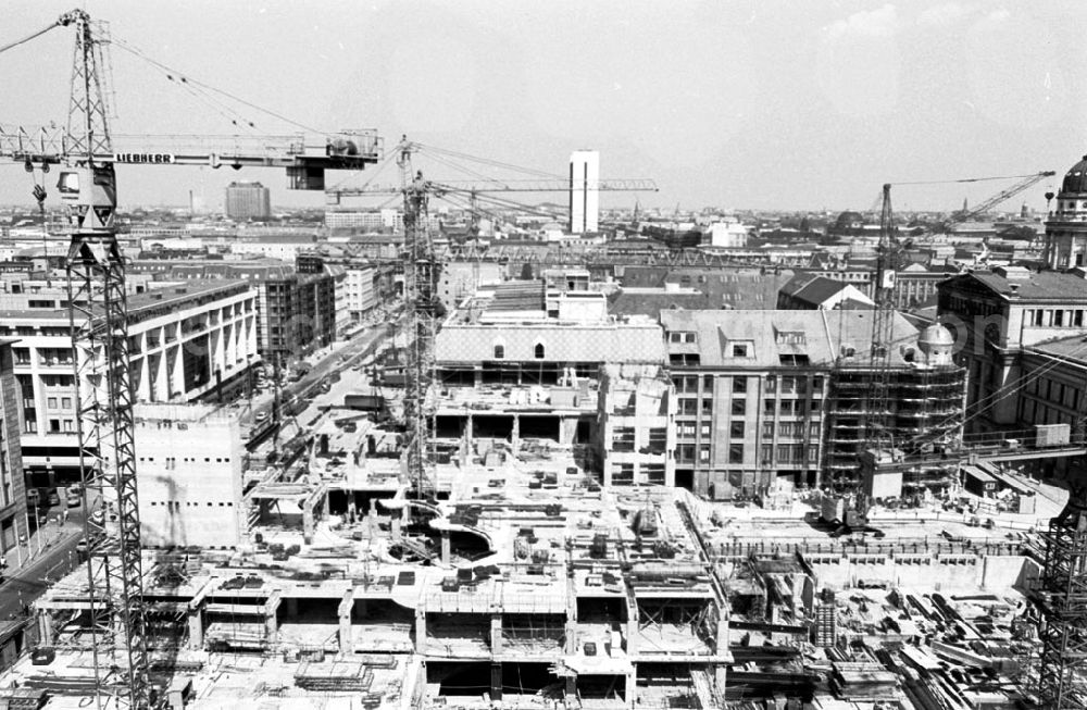 GDR image archive: Berlin-Mitte - Bauen Friedrichstraße 14.