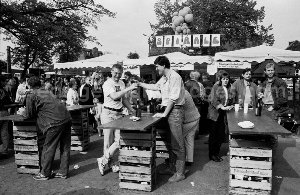 GDR image archive: - Baumblütenfest in Werder Umschlagnummer: 741