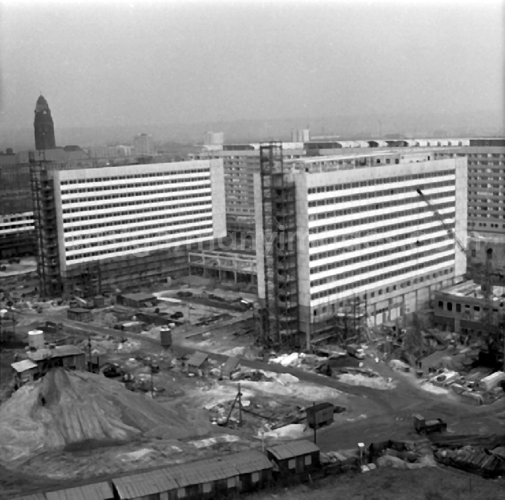 GDR image archive: Dresden - Februar 1969 Baustelle Prager Straße in Dresden