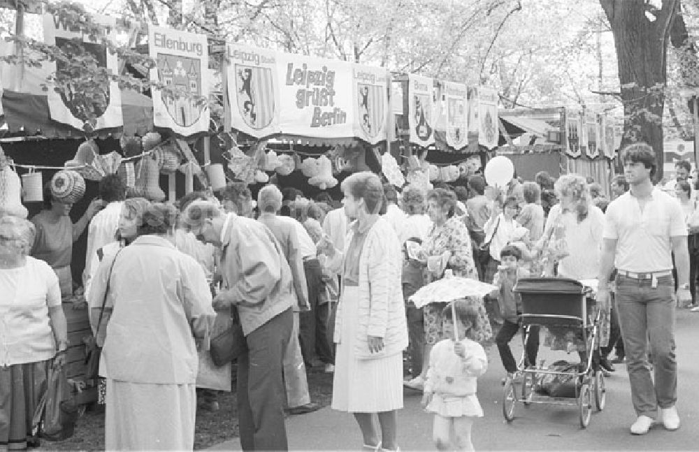 GDR photo archive: Berlin - Friedrichshain - 01.