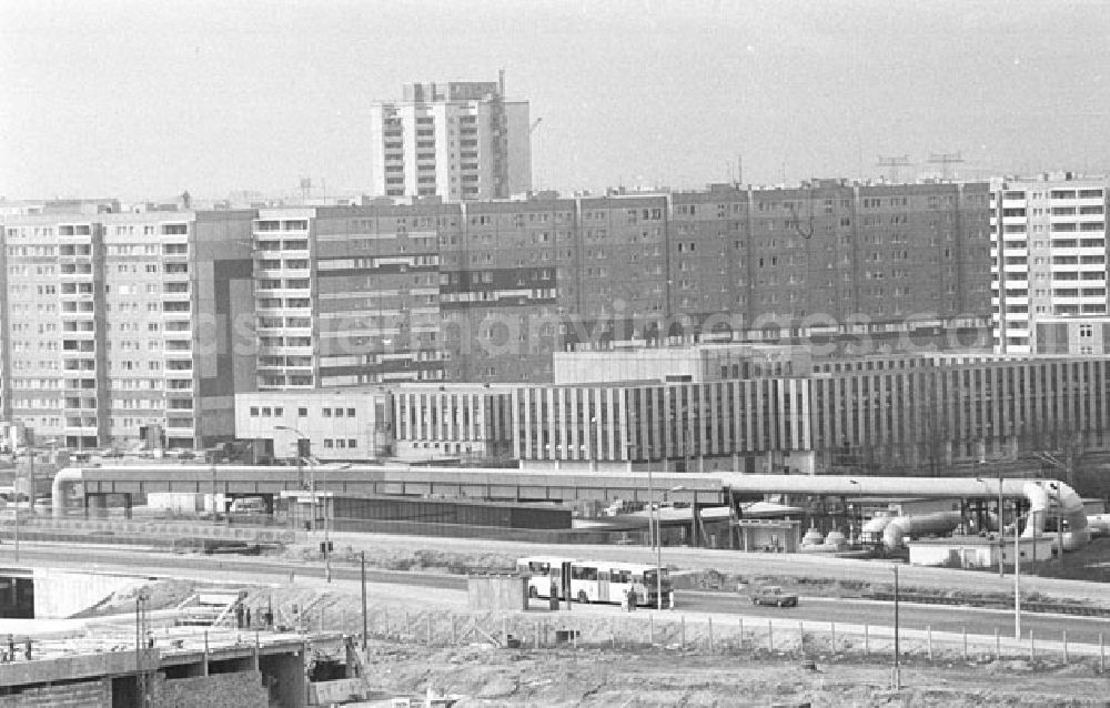 GDR photo archive: Berlin - Hohenschönhausen - 13.