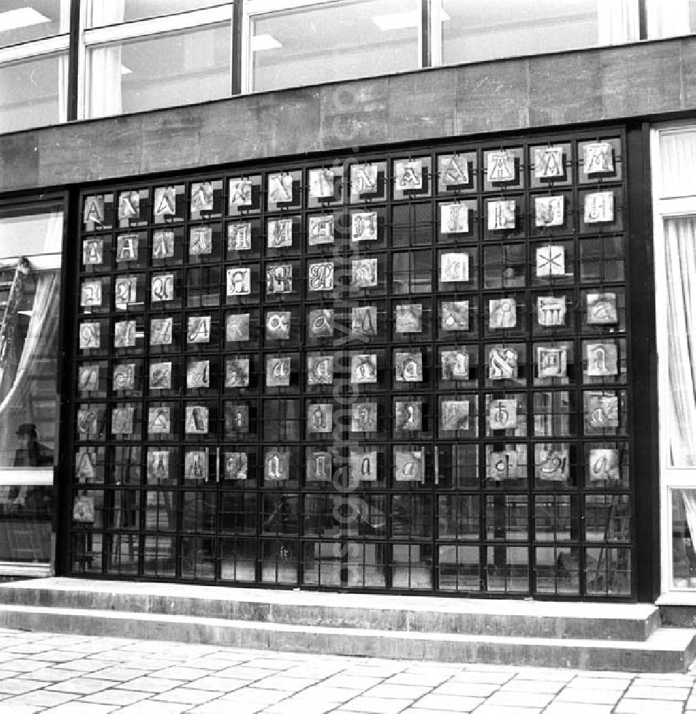 GDR picture archive: Berlin - 30.12.1965 Berliner Stadtbibliothek / Zentral- u. Landesbibliothek Breite Str. 32-34, 10178 Berlin Tel.:030 90226-4