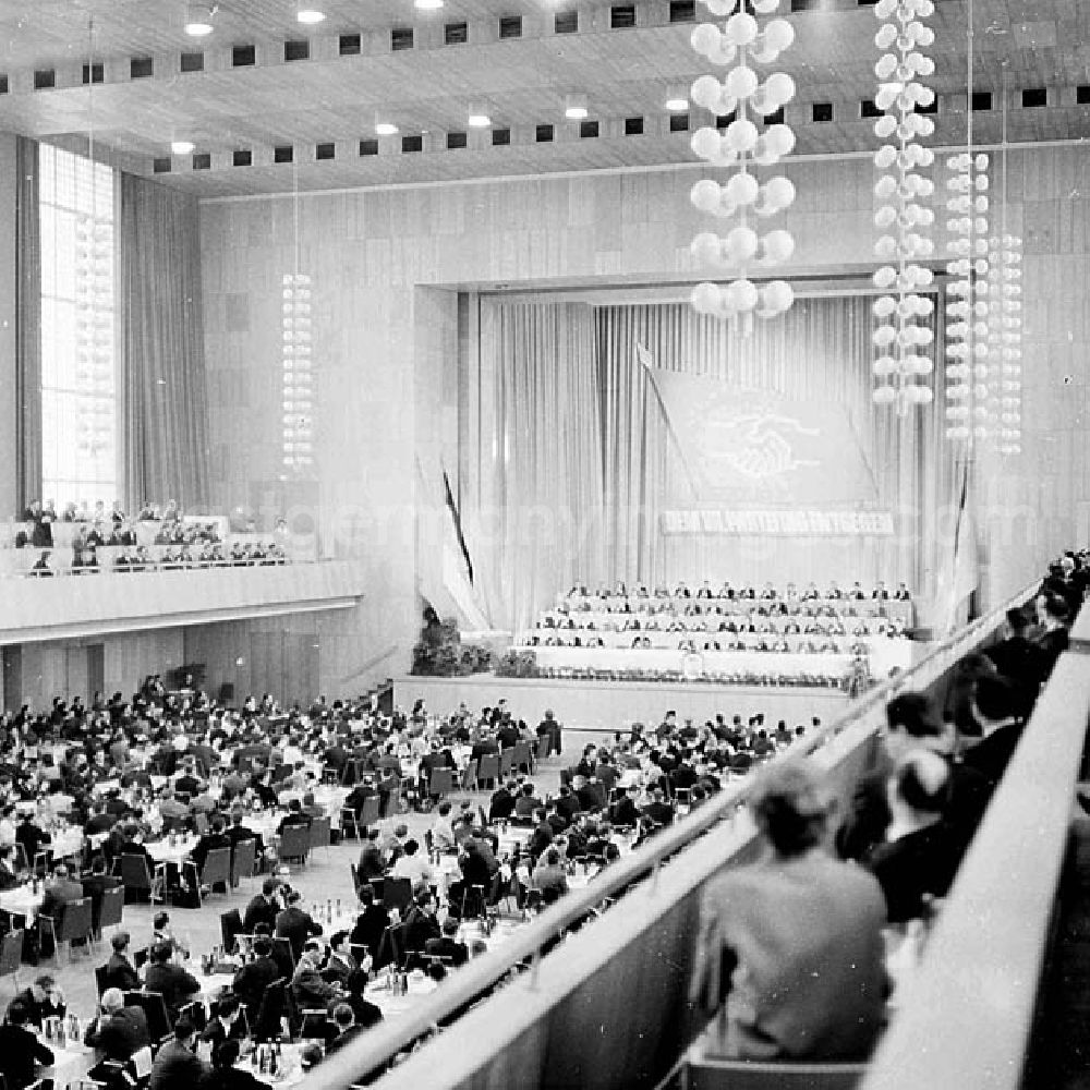 GDR photo archive: Magdeburg / Sachsen-Anhalt - 18.