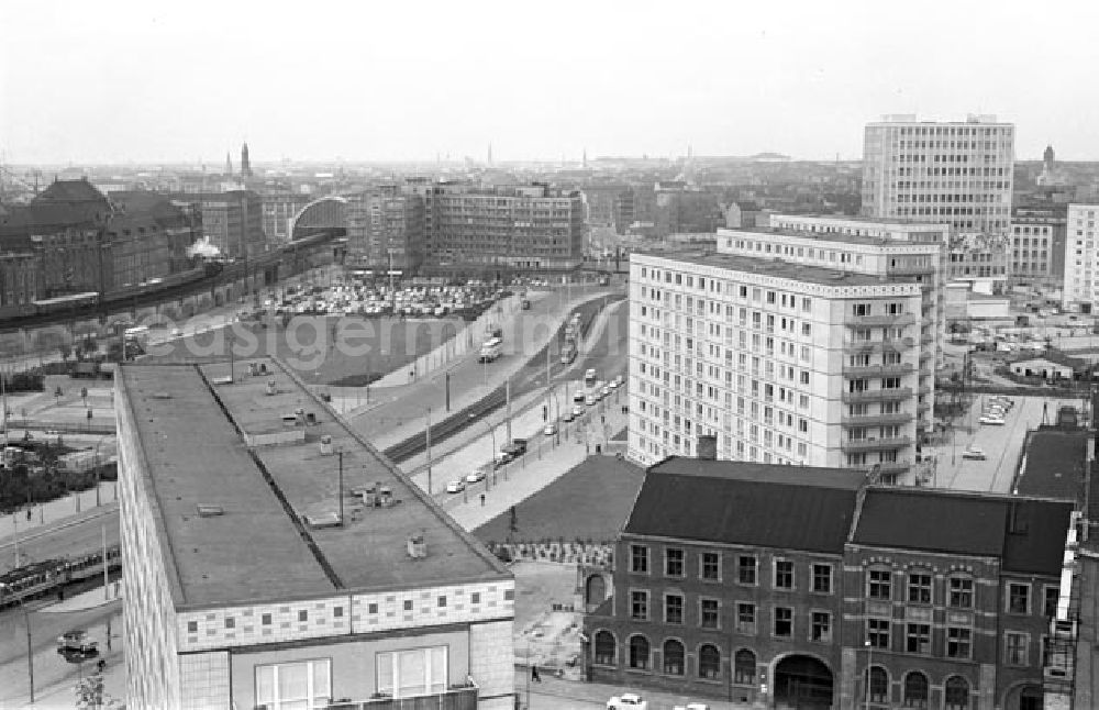 GDR image archive: Berlin - 1965 Blick vom Punkthaus Berlin