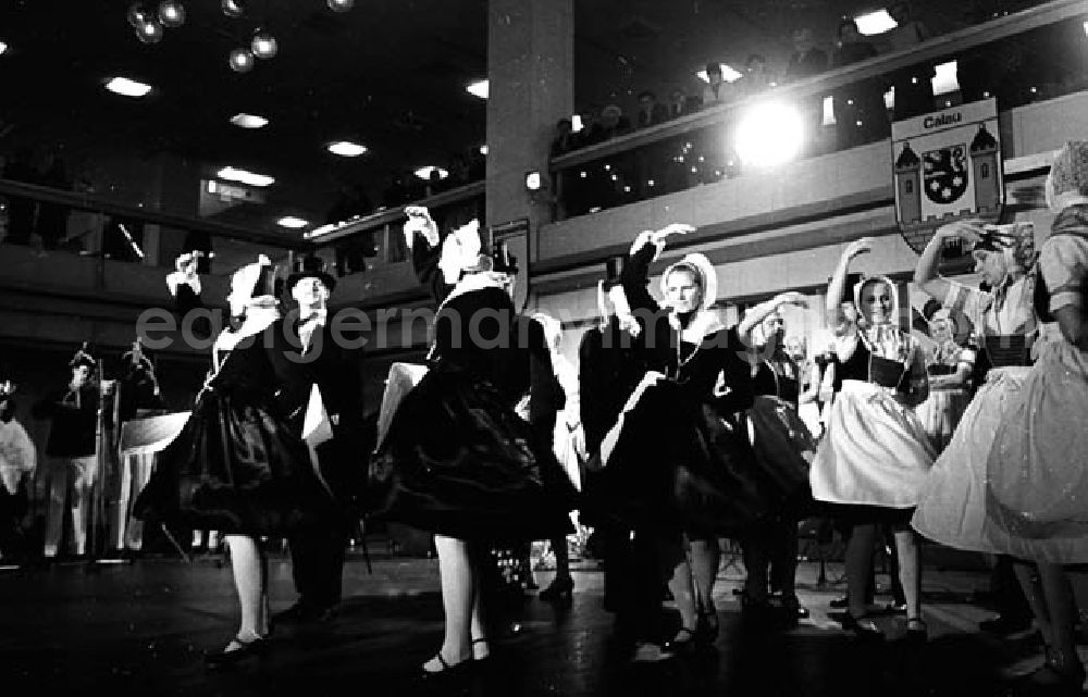 GDR photo archive: Berlin - Mitte - 15.11.1986 Cottbusser Tage im Palast der Republik in Berlin - Mitte Umschlagnr.: 124