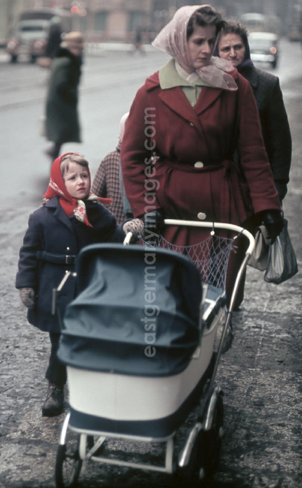 GDR image archive: Leipzig - Straßenszene in Leipzig.