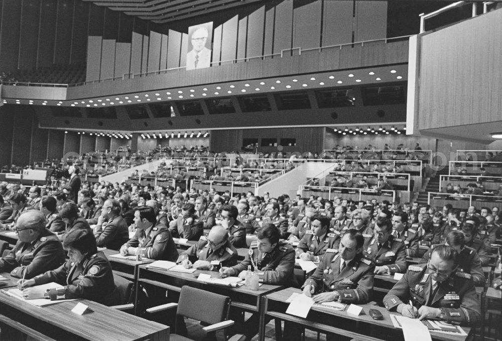 GDR photo archive: Dresden - Soldiers, non-commissioned officers, officers and generals as members of the NVA National People's Army at the delegates' conference in the Kulturpalast in the Altstadt district of Dresden, Saxony in the territory of the former GDR, German Democratic Republic