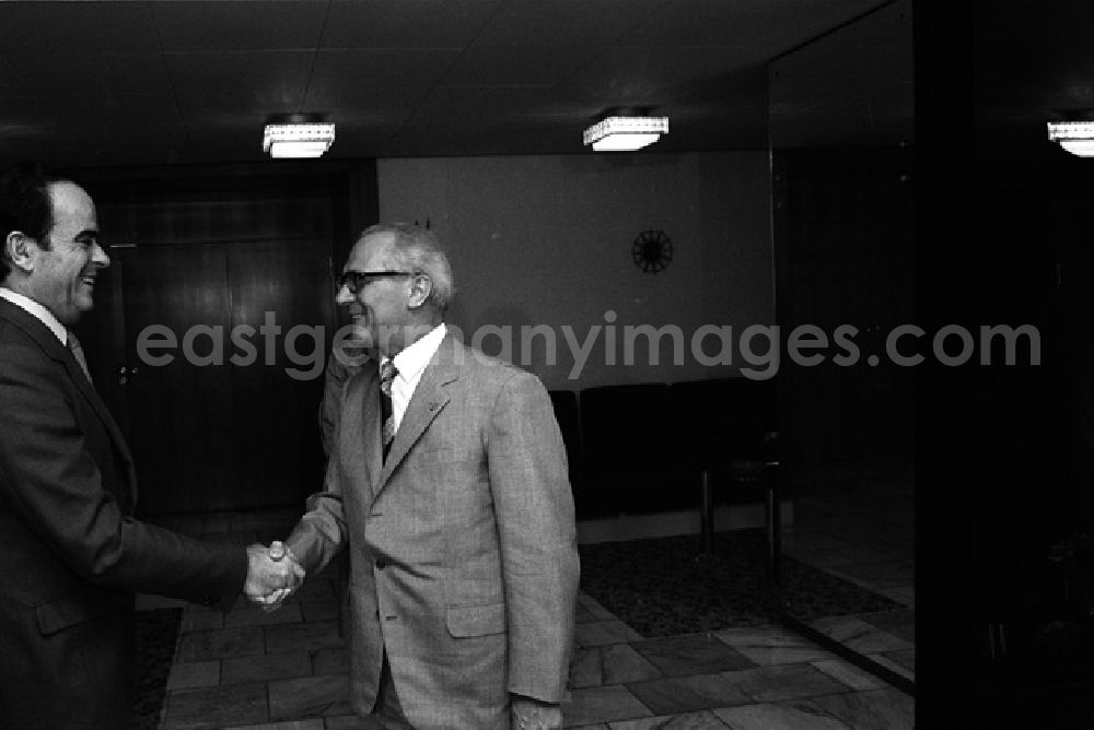 Berlin: Berlin Empfang Geoges Marchais (Frankreich) von Erich Honecker. (499)