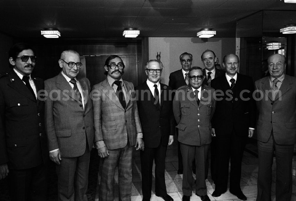 GDR image archive: Berlin - Erich Honecker empfändt Delegation aus Nikaragua (4