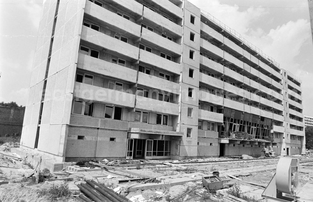 GDR picture archive: Berlin - Construction of a senior citizens' home in prefabricated concrete on the Strasse der Befreiung in the Lichtenberg district of East Berlin in the territory of the former GDR, German Democratic Republic