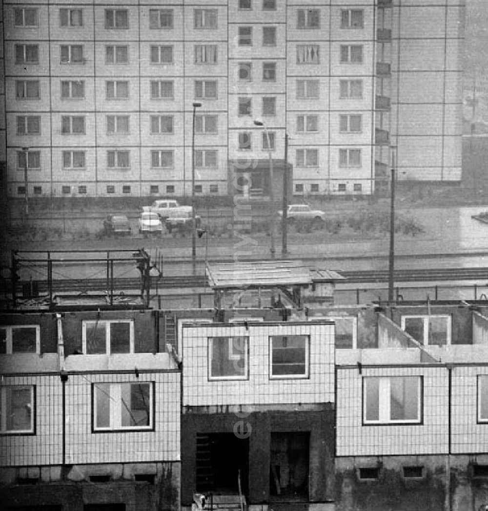 GDR picture archive: Berlin - Februar 1973 Baustelle in der Leninallee und der Bersarinstr.