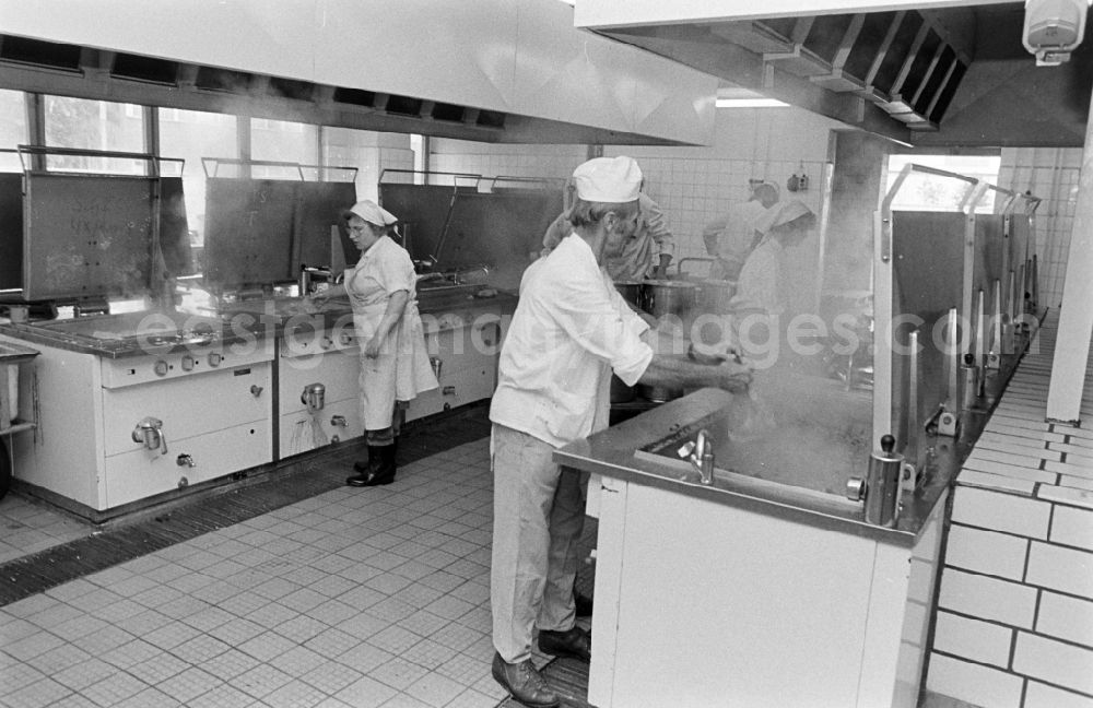 GDR picture archive: Berlin - Kitchen equipment for a commercial large kitchen on street Sewanstrasse in the district Lichtenberg in Berlin Eastberlin on the territory of the former GDR, German Democratic Republic