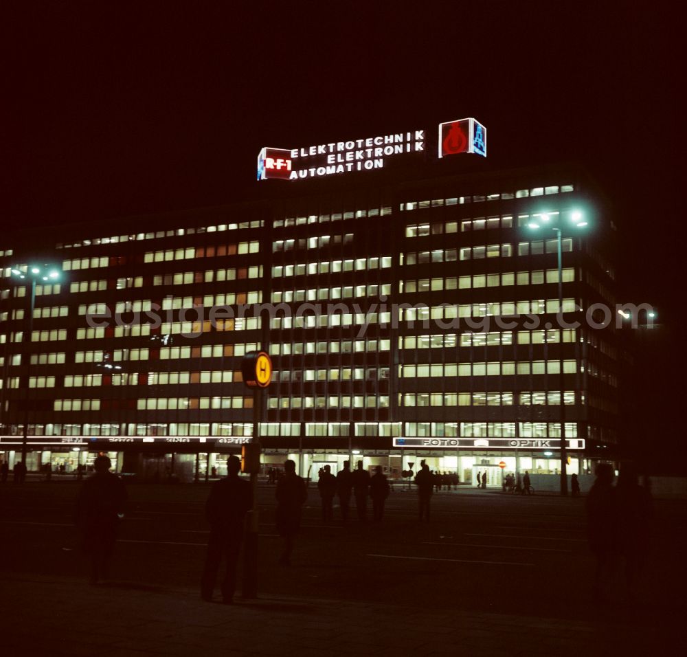 GDR image archive: Berlin - House of the Electrical Industry at night on Alexanderplatz in the Mitte district of East Berlin in the territory of the former GDR, German Democratic Republic