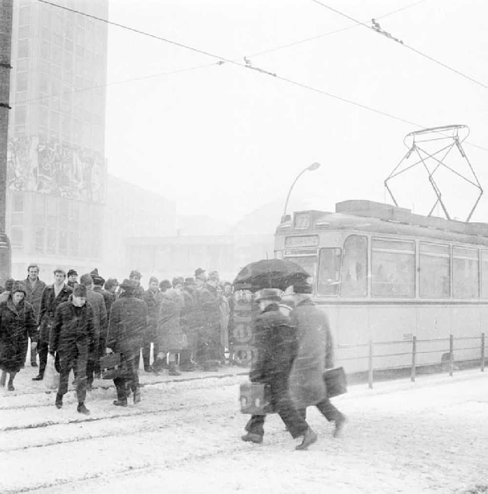 GDR photo archive: Berlin - 09.