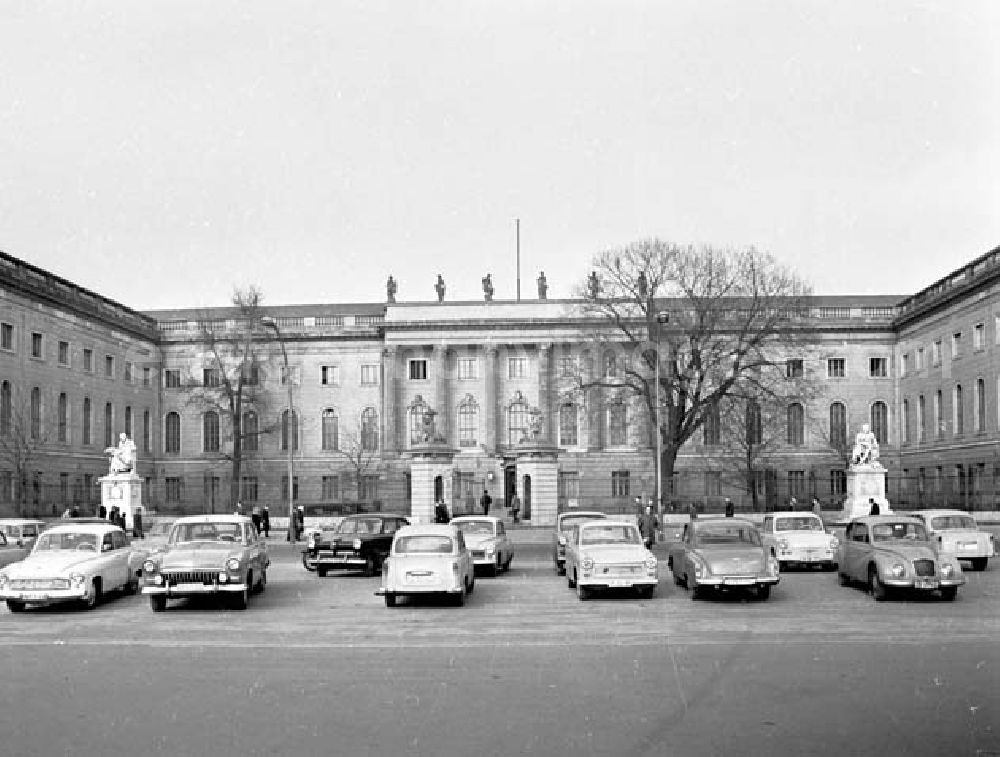 Berlin: Humboldt - Universität Februar 1966 Umschlagsnr.: 1966-75