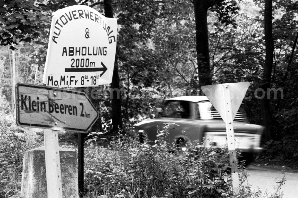 GDR photo archive: Brandenburg - Klein Beeren/Brandenburg Autoverwertung Klein Beeren 25.07.9