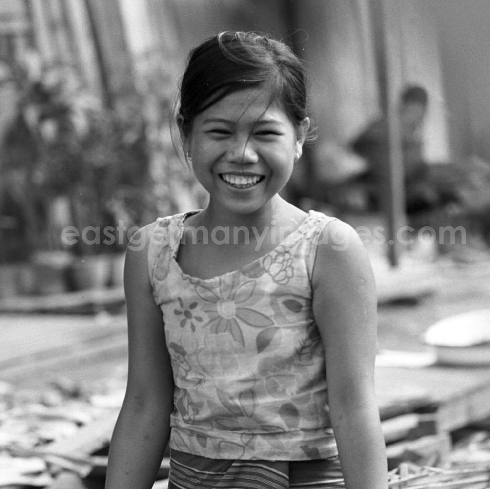 Vientiane: Marktszene in Vientiane, der Hauptstadt der Demokratischen Volksrepublik Laos.