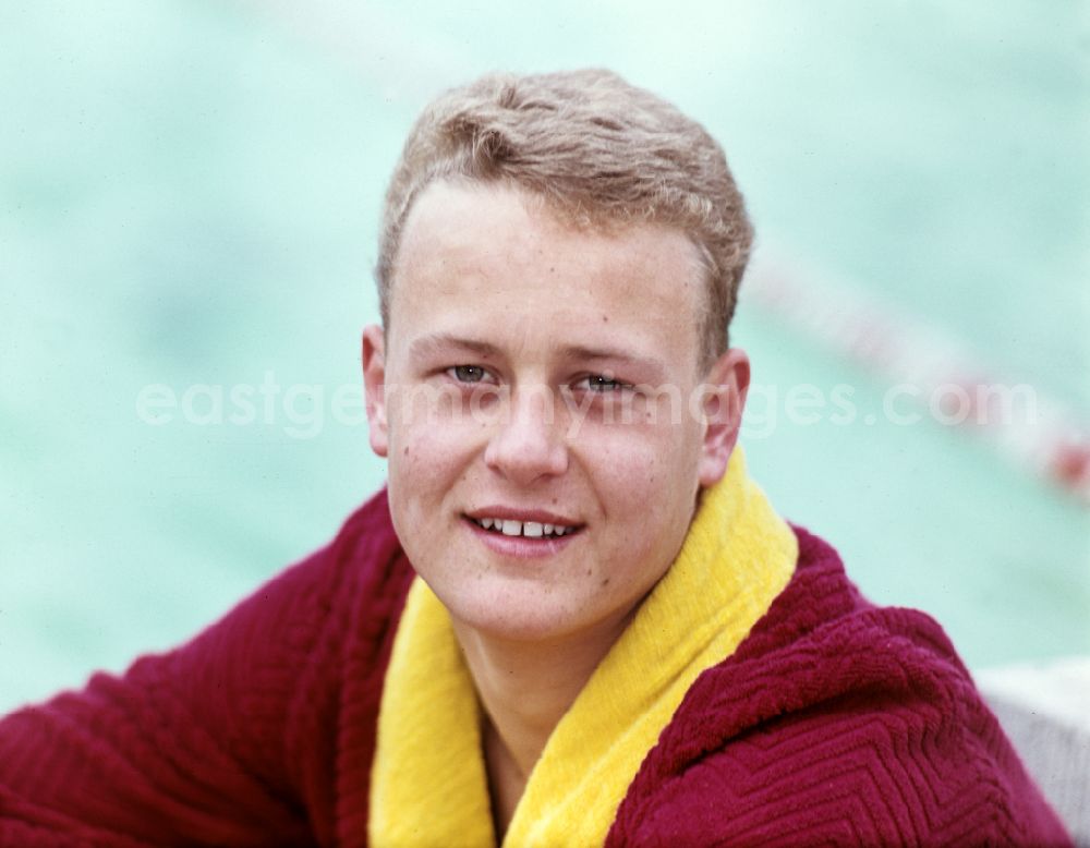 GDR photo archive: Dresden - Swimmer Frank Wiegand of SC Einheit Dresden in Dresden, Saxony in the territory of the former GDR, German Democratic Republic