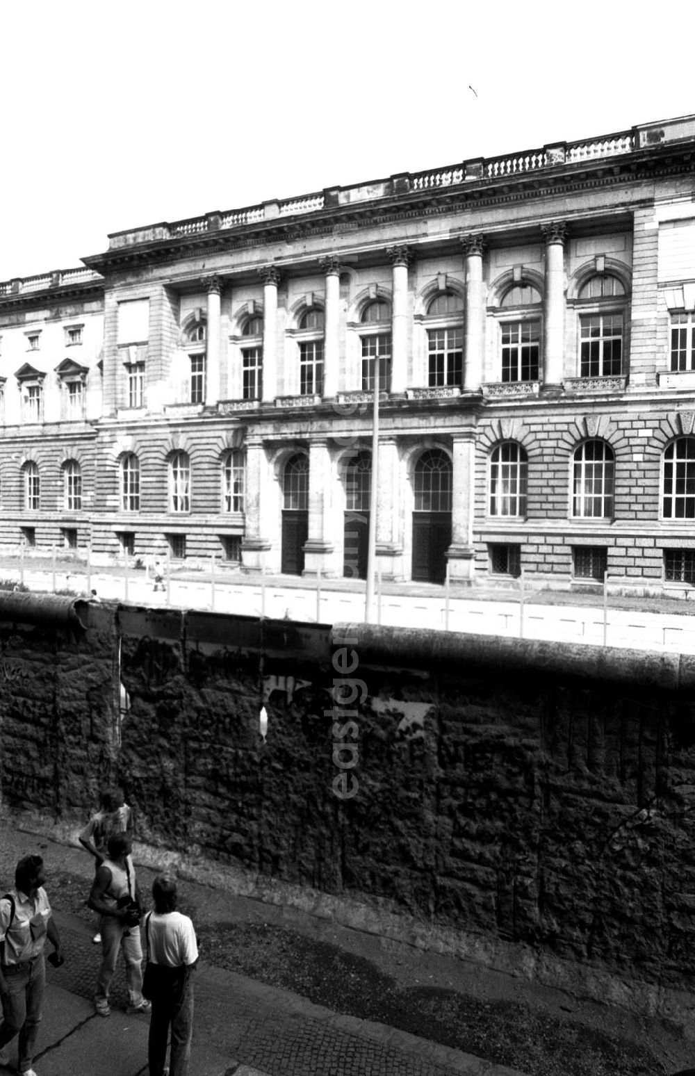 GDR photo archive: Berlin-Mitte - Mitte - Berlin Preußischer Landtag in Berlin 30.07.9