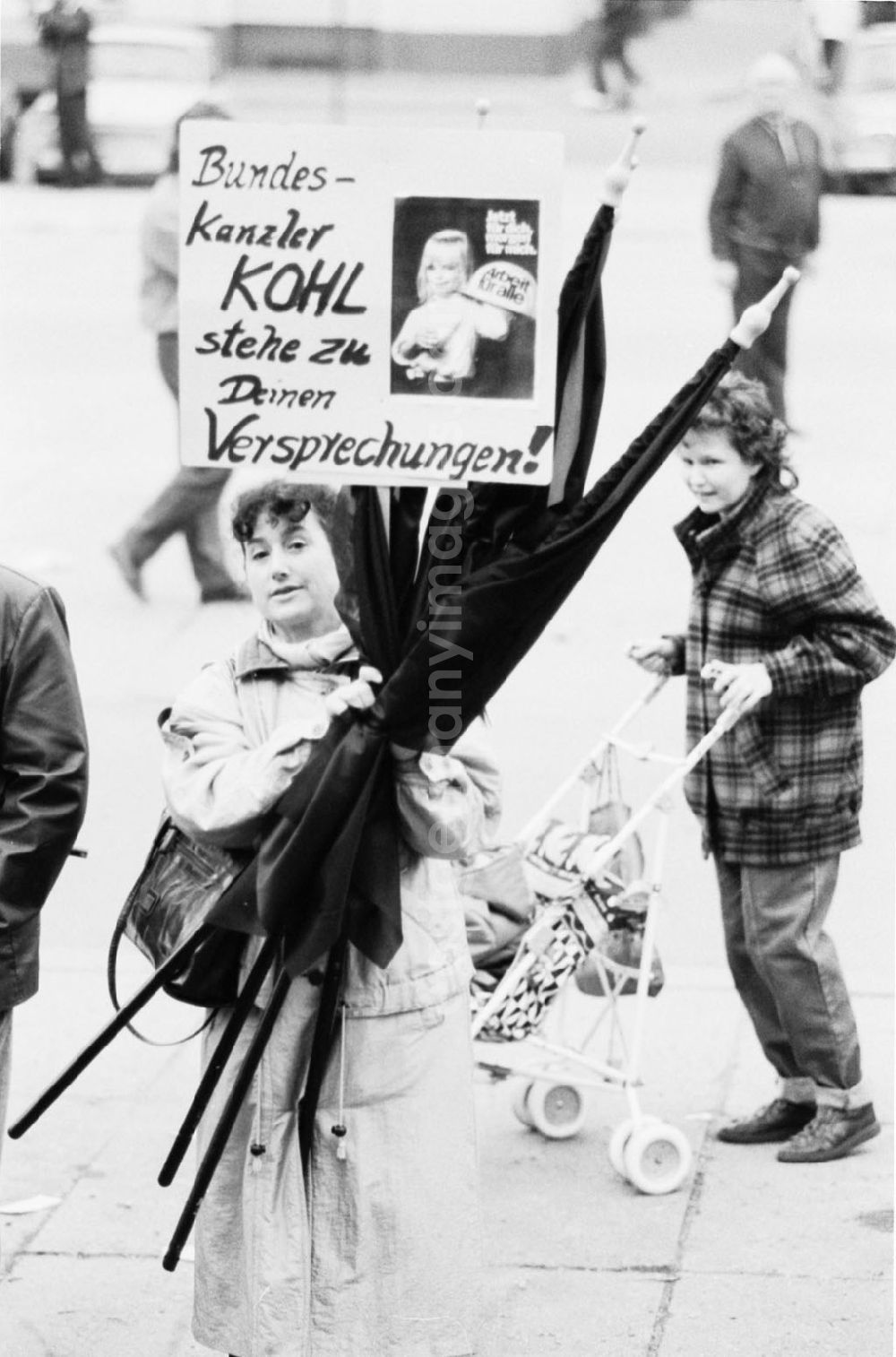 GDR picture archive: - Montagsdemo in Cottbus Umschlagnummer: 7284