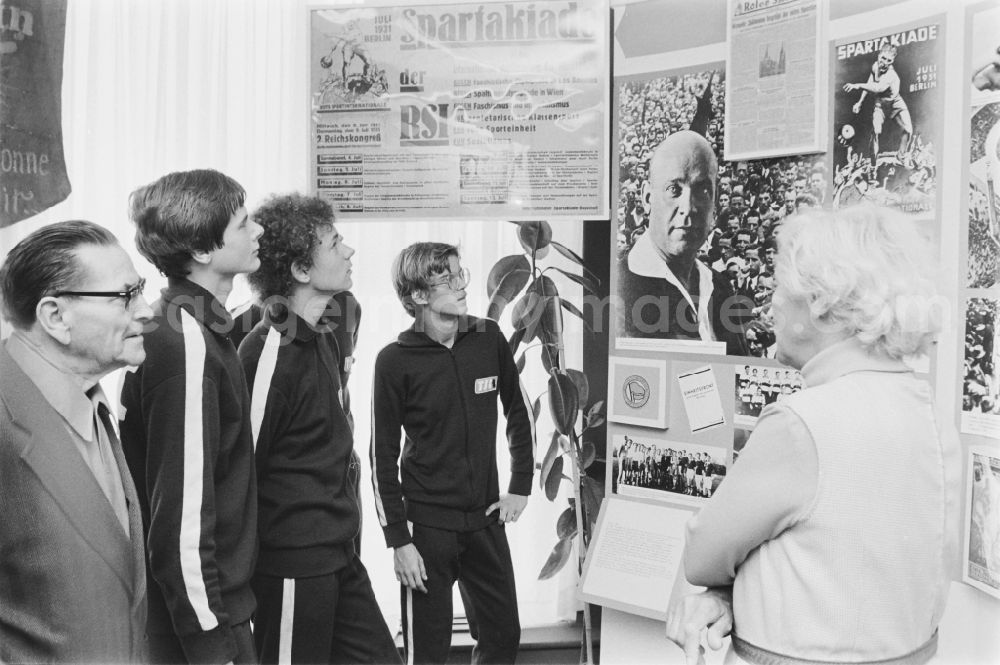 GDR image archive: Berlin - Exhibits of the museum exhibition Sports History Cabinet in the Friedrich-Ludwig-Jahn-Sportpark on Cantianstrasse in the Prenzlauer Berg district of Berlin East Berlin in the area of the former GDR, German Democratic Republic