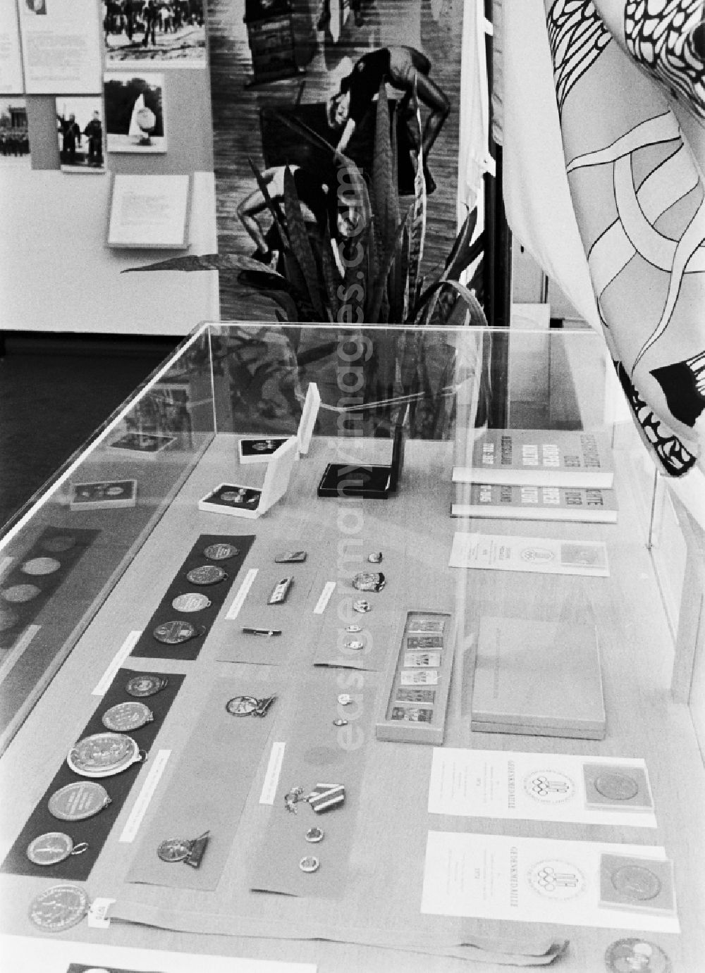 GDR picture archive: Berlin - Exhibits of the museum exhibition Sports History Cabinet in the Friedrich-Ludwig-Jahn-Sportpark on Cantianstrasse in the Prenzlauer Berg district of Berlin East Berlin in the area of the former GDR, German Democratic Republic