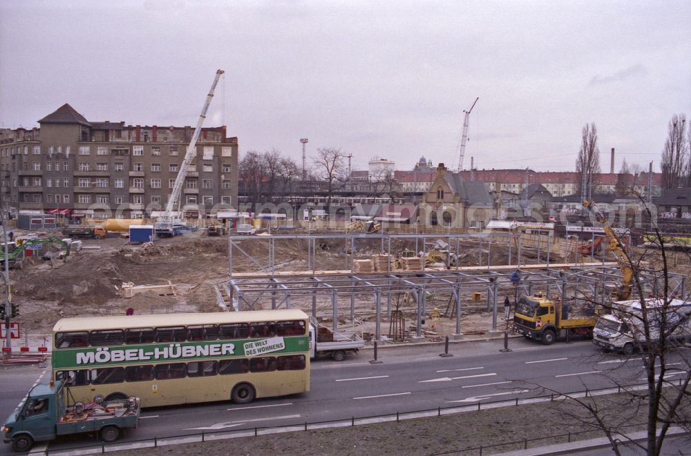 GDR photo archive: Berlin - Construction site for the new building of a shopping center Ringcenter 1 at the corner of Frankfurter Allee and Jessner Strasse in the district of Friedrichshain in Berlin East Berlin