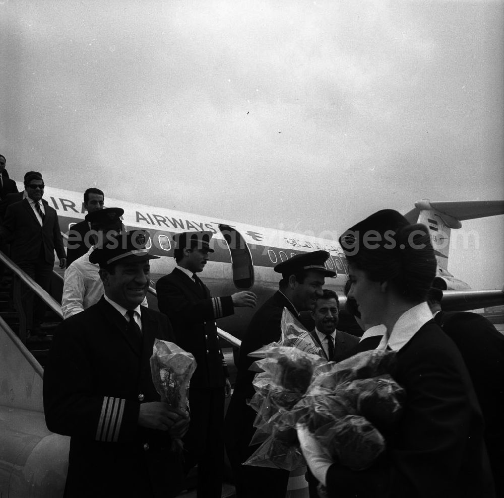 GDR photo archive: Berlin - Neue Fluglinie Berlin - Bagdad (