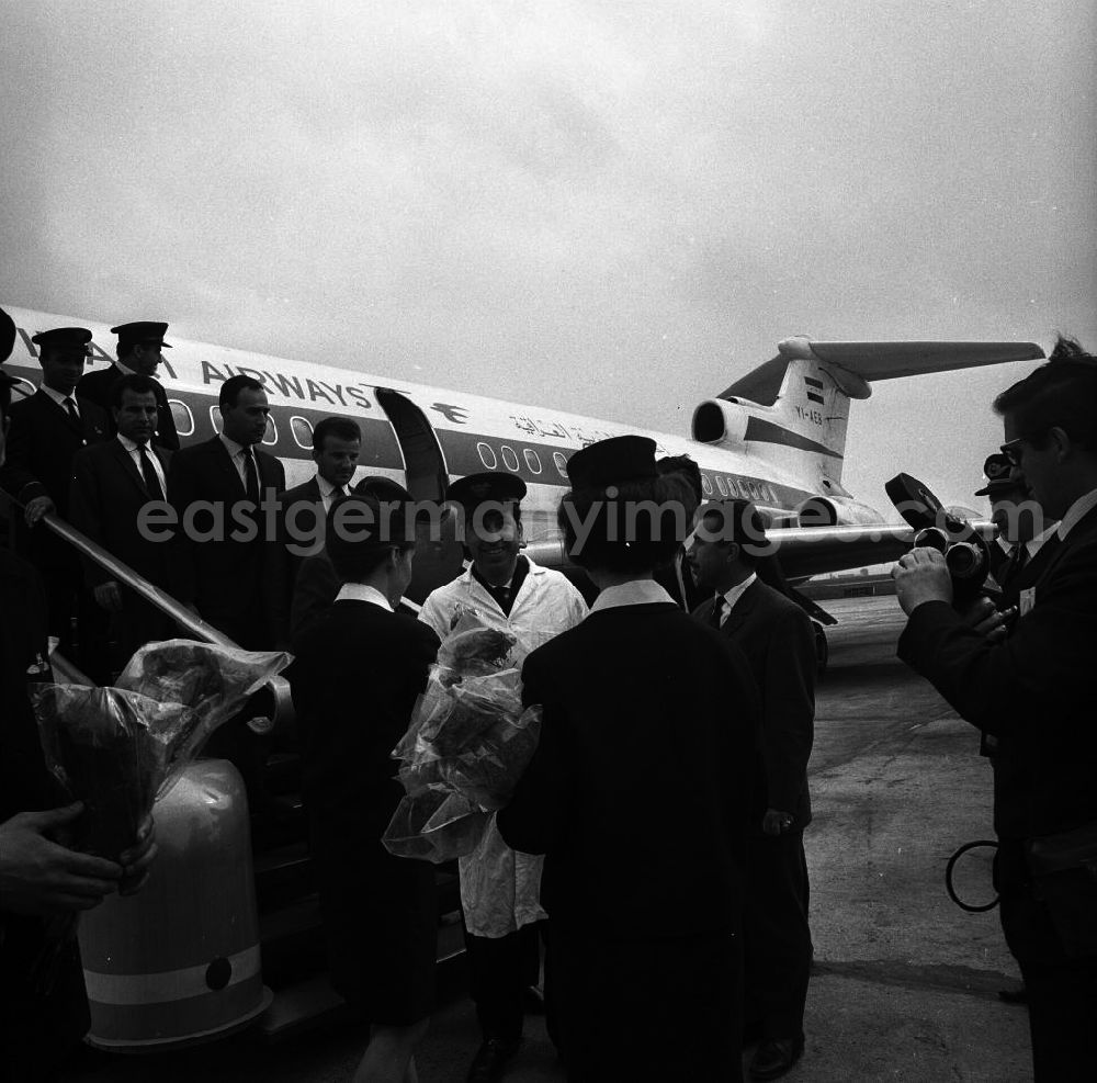 GDR picture archive: Berlin - Neue Fluglinie Berlin - Bagdad (