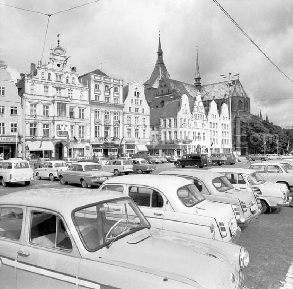 GDR picture archive: Rostock - 10.07.-17.