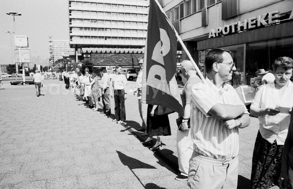 GDR image archive: Berlin - PDS vor Treuhand Umschlagnummer: 58