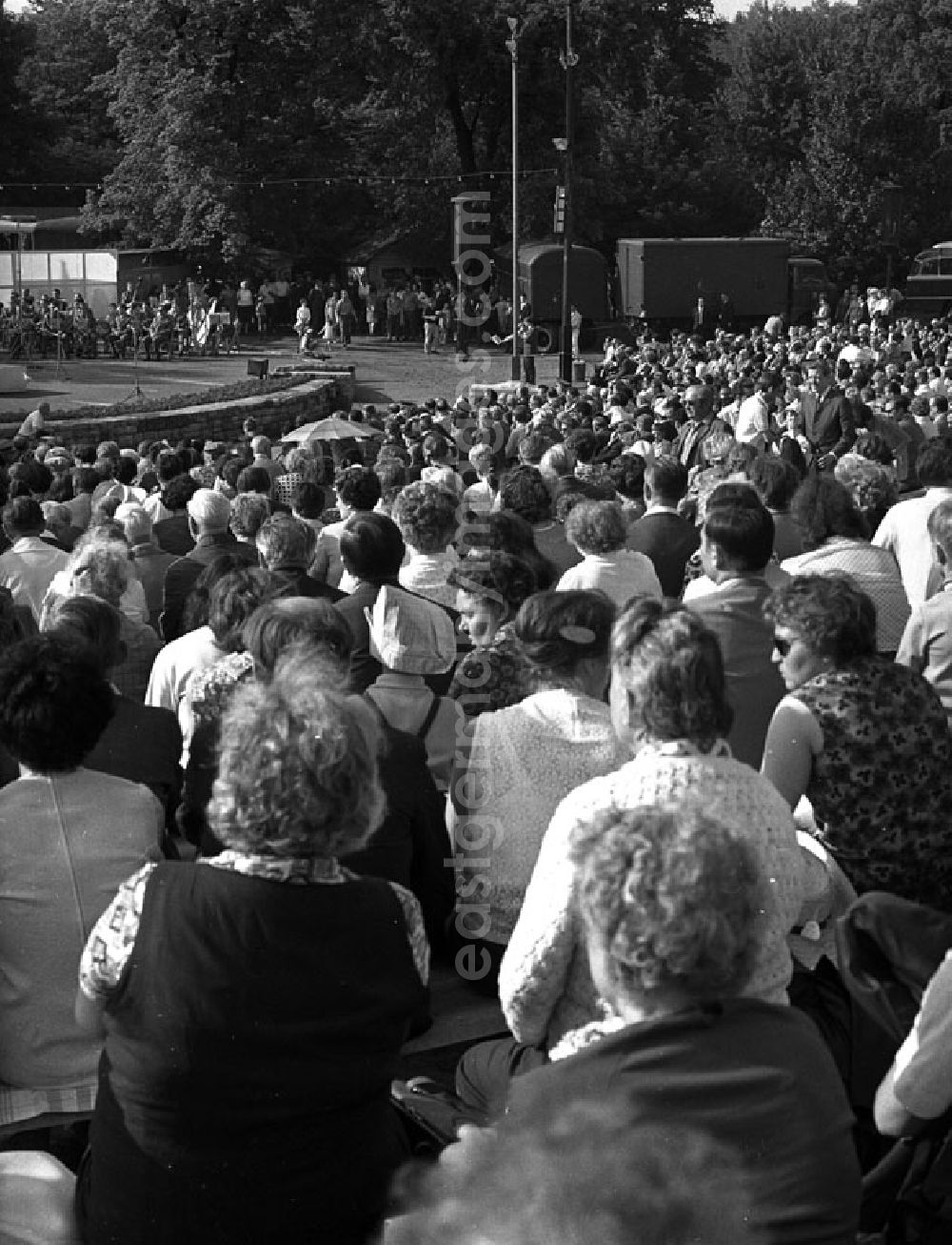 GDR picture archive: Berlin - Berlin Pressefest des 9. Kongresses der Deutsch - Sowjetischen - Freundschaft (2.Tag).