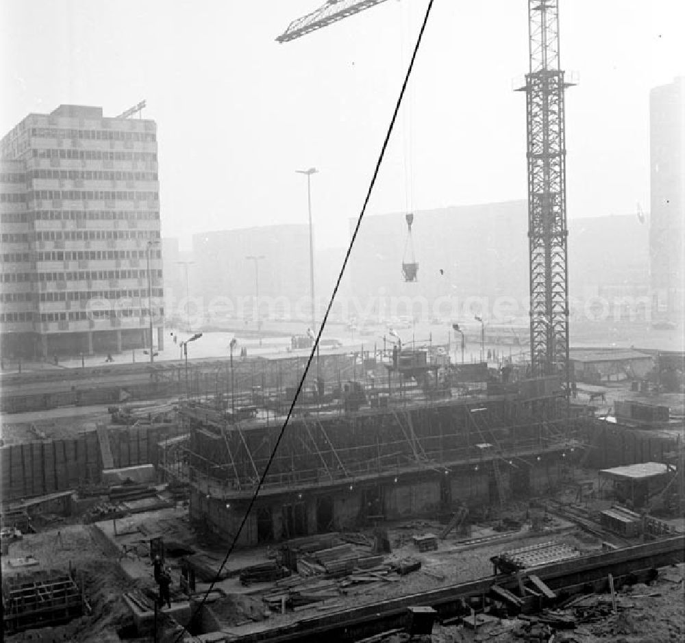 GDR photo archive: Berlin - Oktober 1969 Stadtzentrum Rund um den Alex