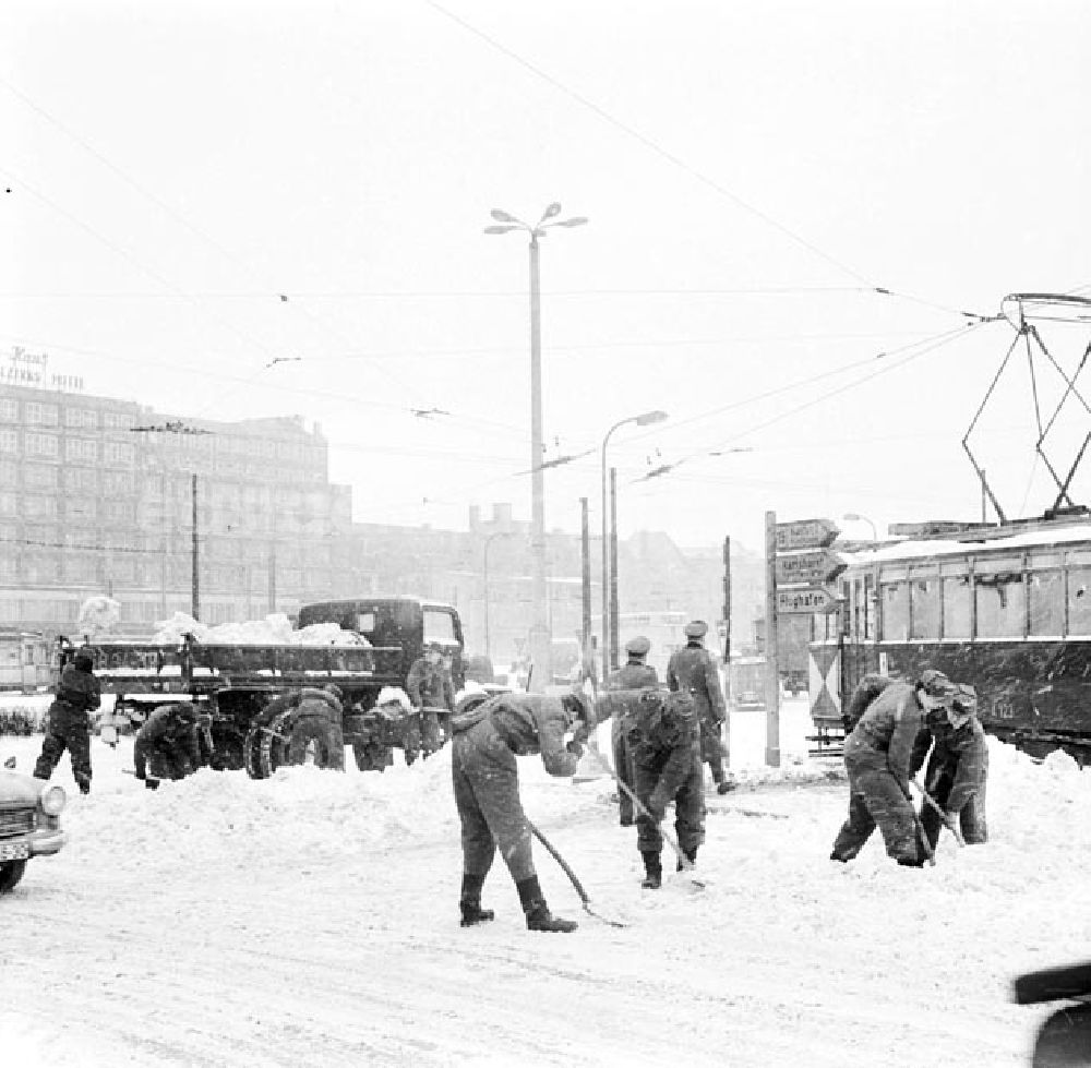 GDR photo archive: Berlin - 10.