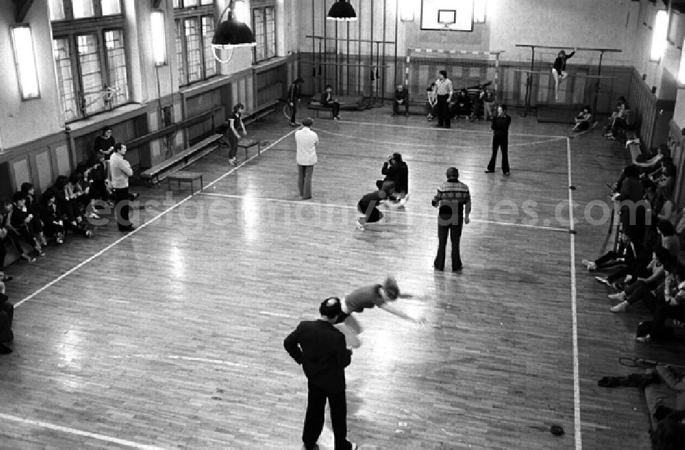 GDR photo archive: Berlin - Sport - Leistungsvergleich. Berliner Schulmädels. (21)