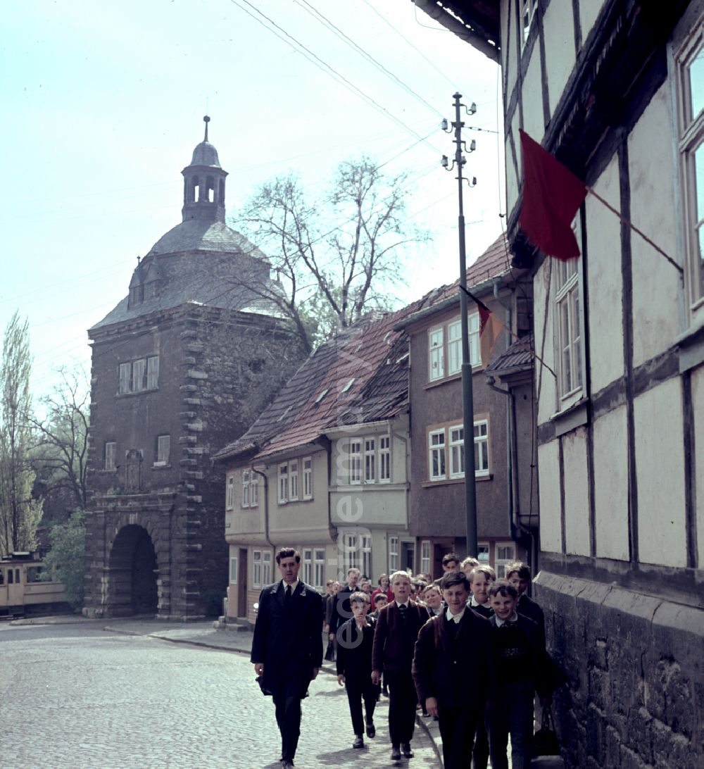 GDR photo archive: Mühlhausen - City view of Am Frauentor in Muehlhausen, Thuringia in the area of the former GDR, German Democratic Republic