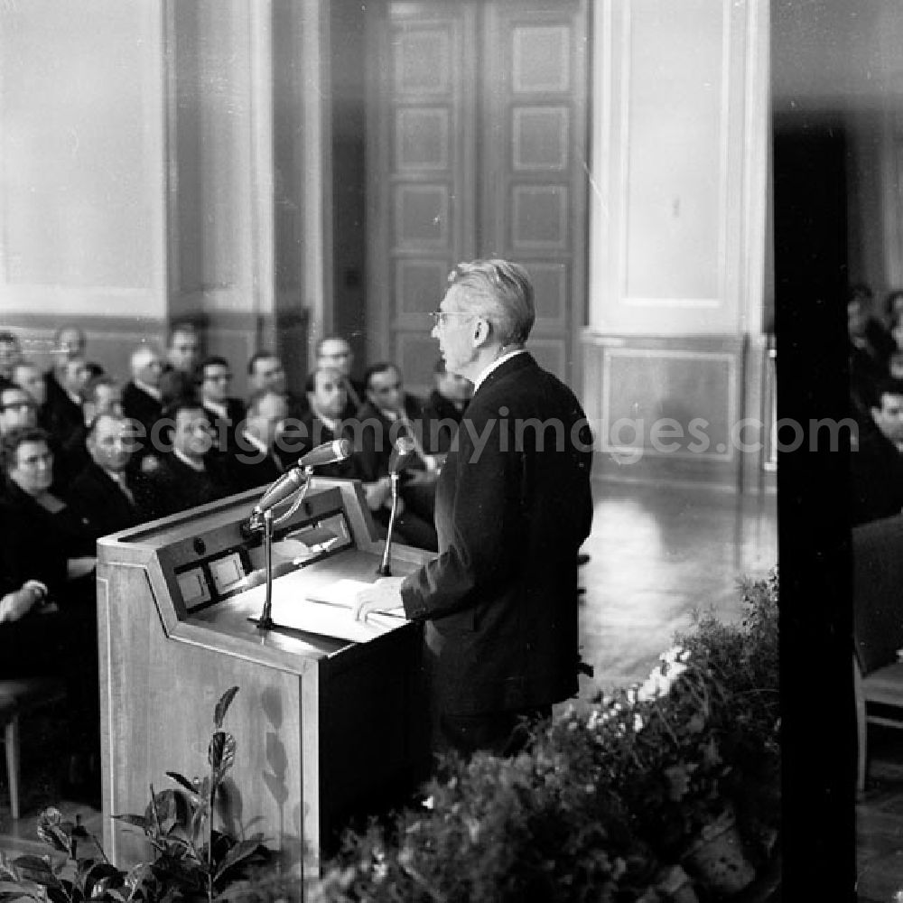 Berlin: September 1969 Festsitzung der Stadtverodnetenversammlung zum 2