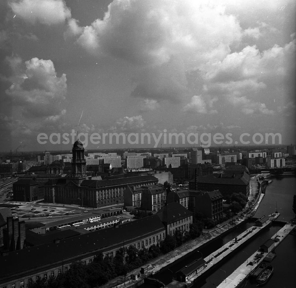 GDR picture archive: Berlin - Stadtzentrum Berlin (