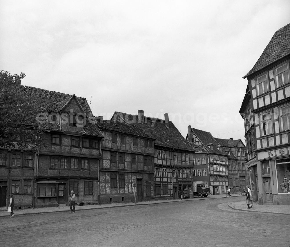 Halberstadt: Blick in die Straße Johannesbrunnen. Beginnend mit der Hausnummer 24, ist hier ein Teil des Straßenzuges zu sehen.