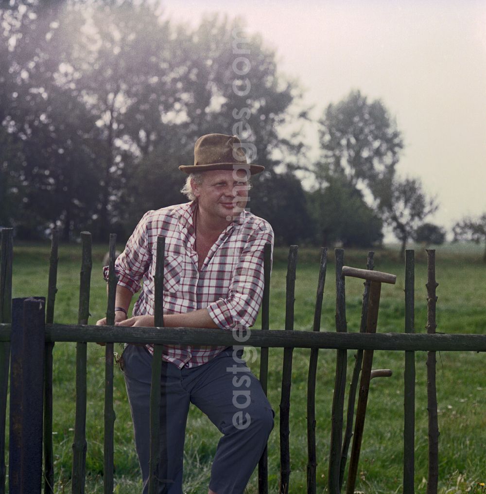 Horka: The Sorbian children's book author Jan Worner as a scene from the film and television production Portrait of a Center on the main street in Horka, Saxony in the territory of the former GDR, German Democratic Republic