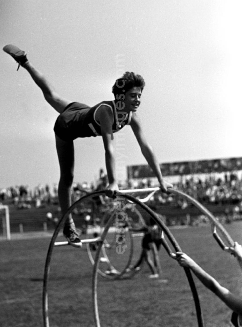 GDR photo archive: Leipzig - Turner zeigen beim IV. Deutschen Turn- und Sportfest in Leipzig vom 1.-4.8.1963 ihr Können am Rhönrad.