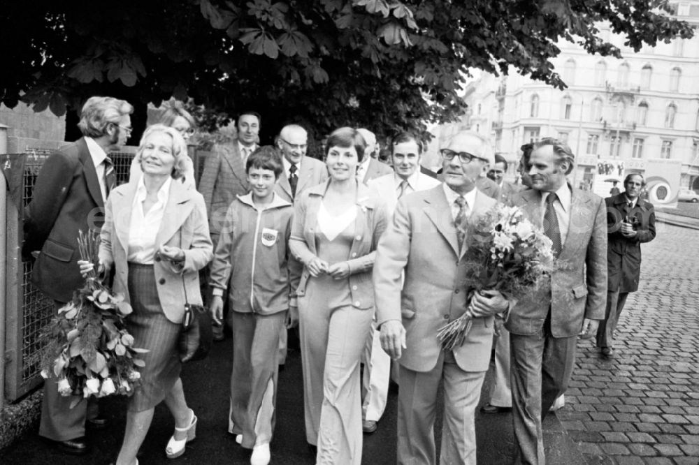 GDR picture archive: Leipzig - Gymnastics and Sports Festival Spartakiade in Leipzig in the state Saxony on the territory of the former GDR, German Democratic Republic