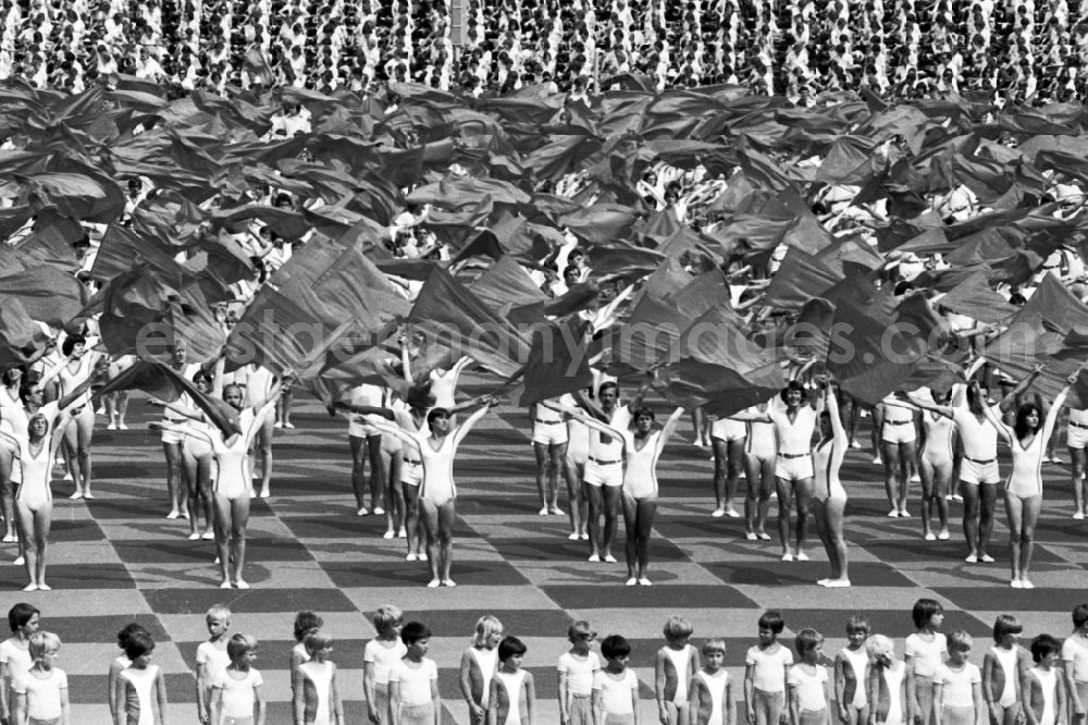 Leipzig: Gymnastics and Sports Festival Spartakiade in Leipzig in the state Saxony on the territory of the former GDR, German Democratic Republic