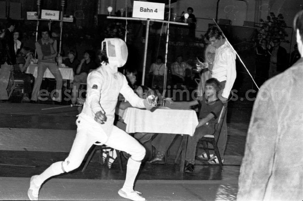 GDR image archive: Leipzig - Gymnastics and Sports Festival Spartakiade in Leipzig in the state Saxony on the territory of the former GDR, German Democratic Republic