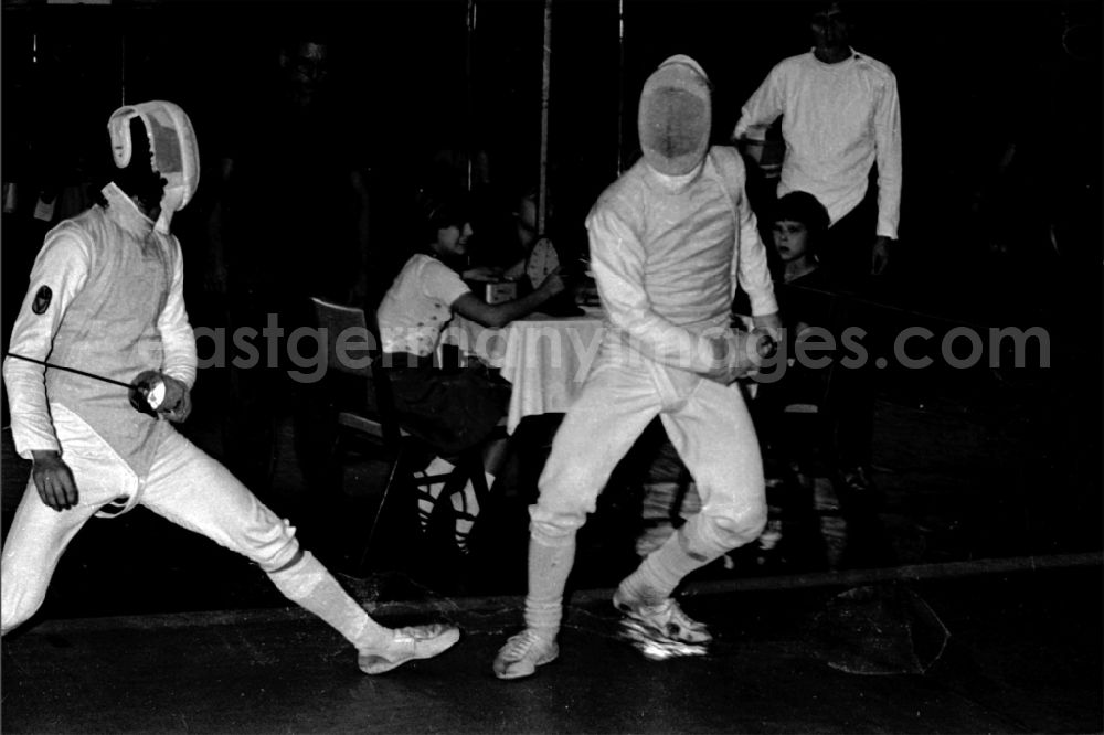 GDR picture archive: Leipzig - Gymnastics and Sports Festival Spartakiade in Leipzig in the state Saxony on the territory of the former GDR, German Democratic Republic