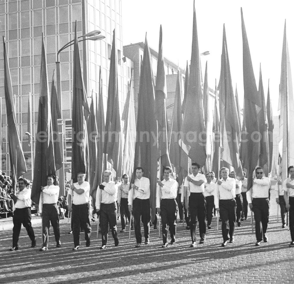 GDR photo archive: Leipzig - 800 - Jahrfeier Leipzig 01.1