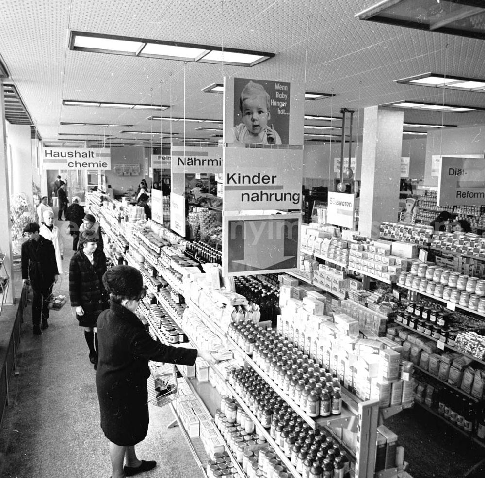 GDR image archive: Berlin - Umschlagsnr.: 1966-9